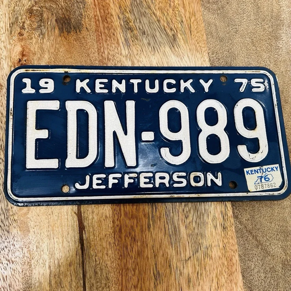 Vintage 1975 Kentucky License Plate Jefferson County Automobile Car EDN-989